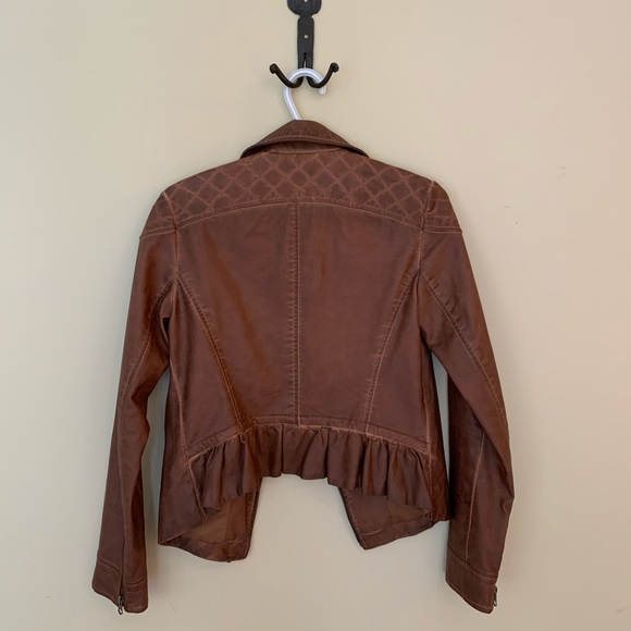 Vegan leather jacket! - Picture 9 of 10